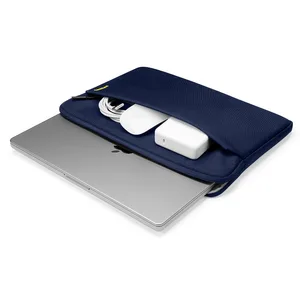 ED190  Tomtoc A18D2B2 14 Lacivert Light Serisi Notebook Kılıfı
